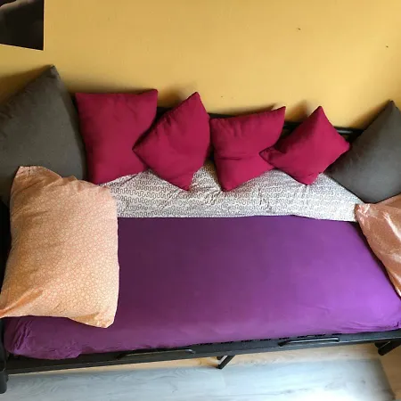 Apartment Studio Renove Dans Centre Historique De Cossonay - 30 Min De Lausanne En Transport En Communs